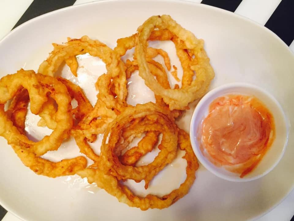 Lindstrom'S Inn Панглао Екстериор снимка